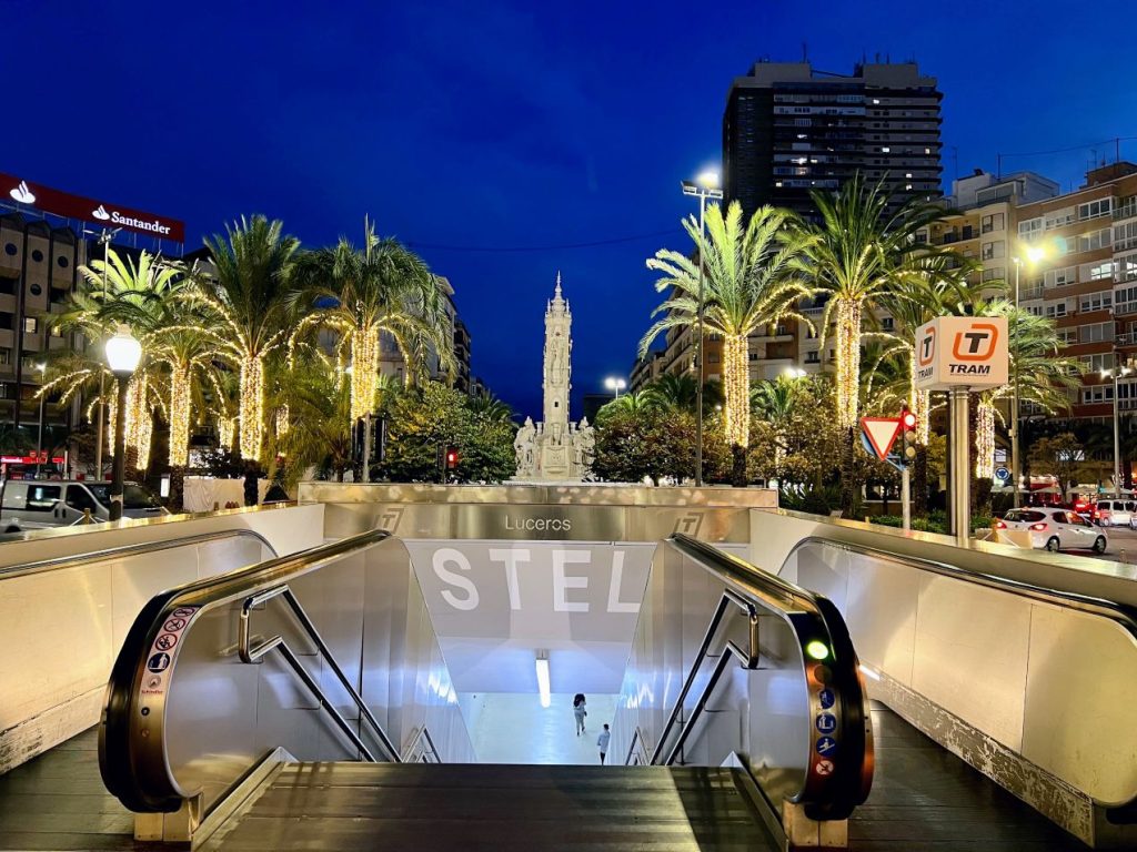 how to travel when you live in Alicante