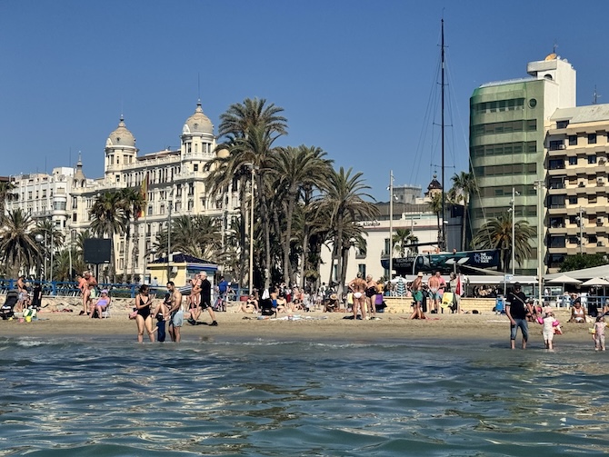 Postiguet Playa is a great city beach