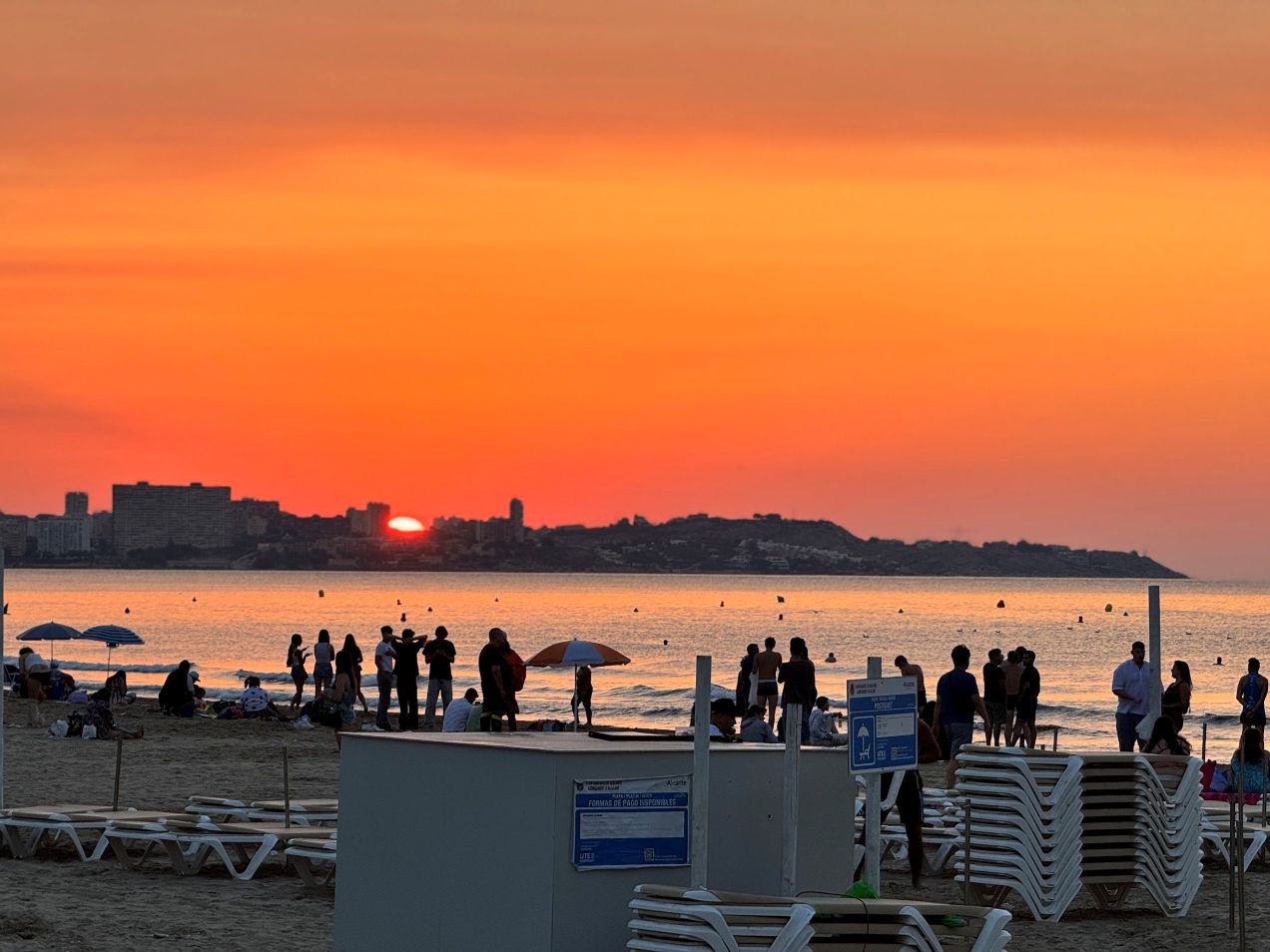Read more about the article Living in Alicante Spain: A Climate That Shapes Everyday Life