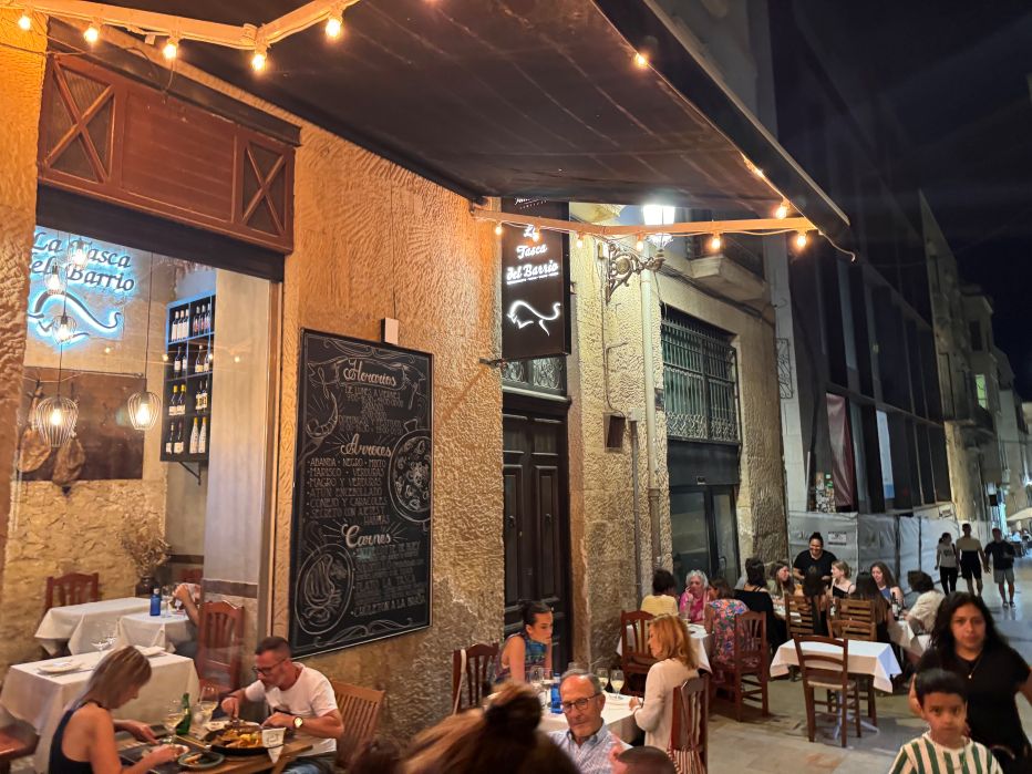Terrace Eating