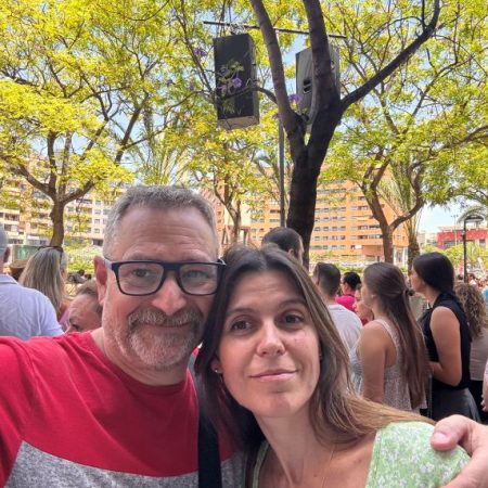 Iain and Anabel waiting for a Mascleta to start